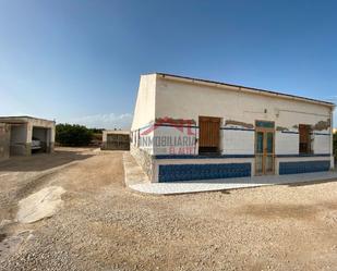 Vista exterior de Casa o xalet en venda en Elche / Elx amb Terrassa