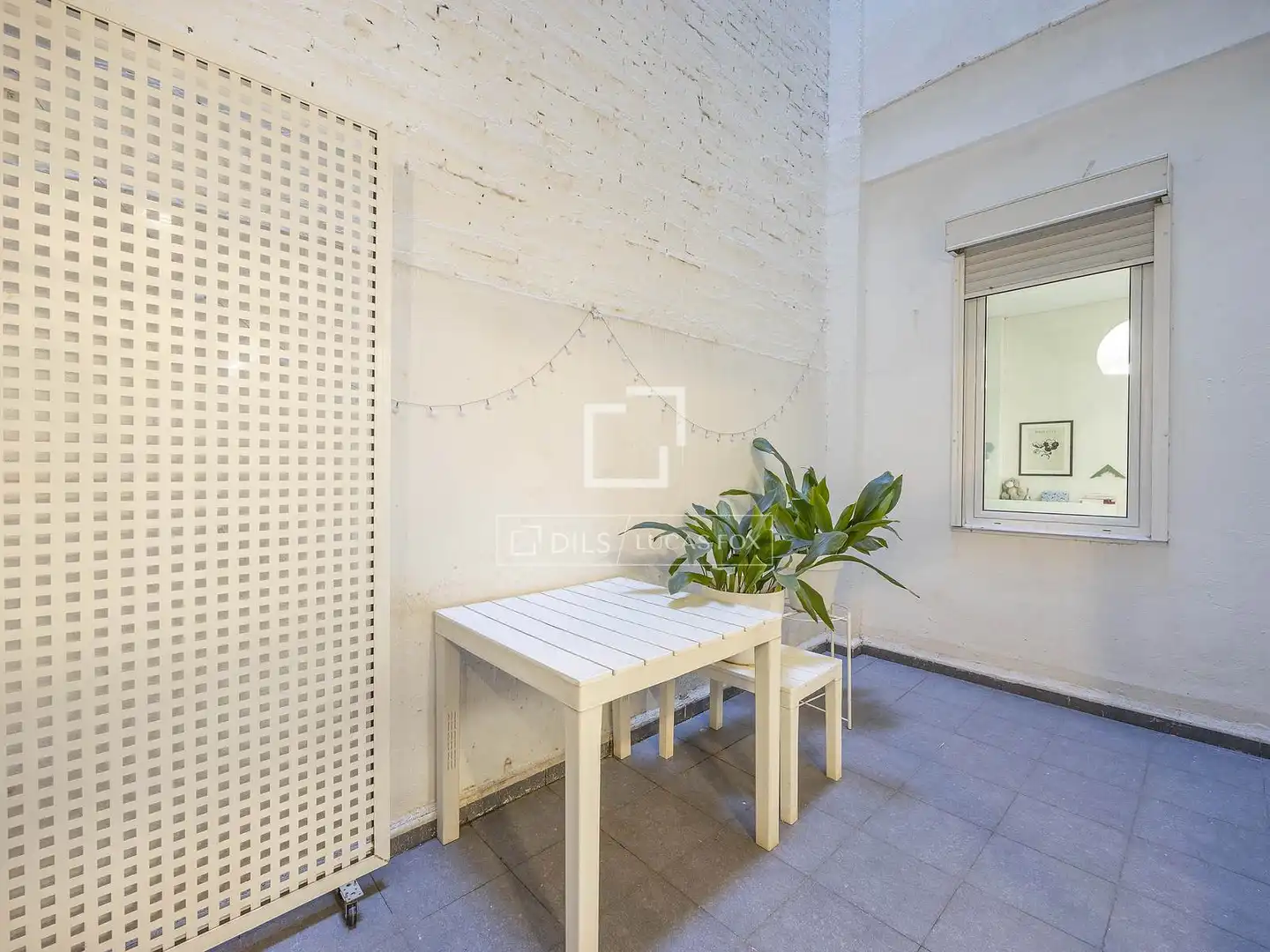 Vista exterior de Piso en venta en Valencia con Aire acondicionado, Calefacción y Parquet