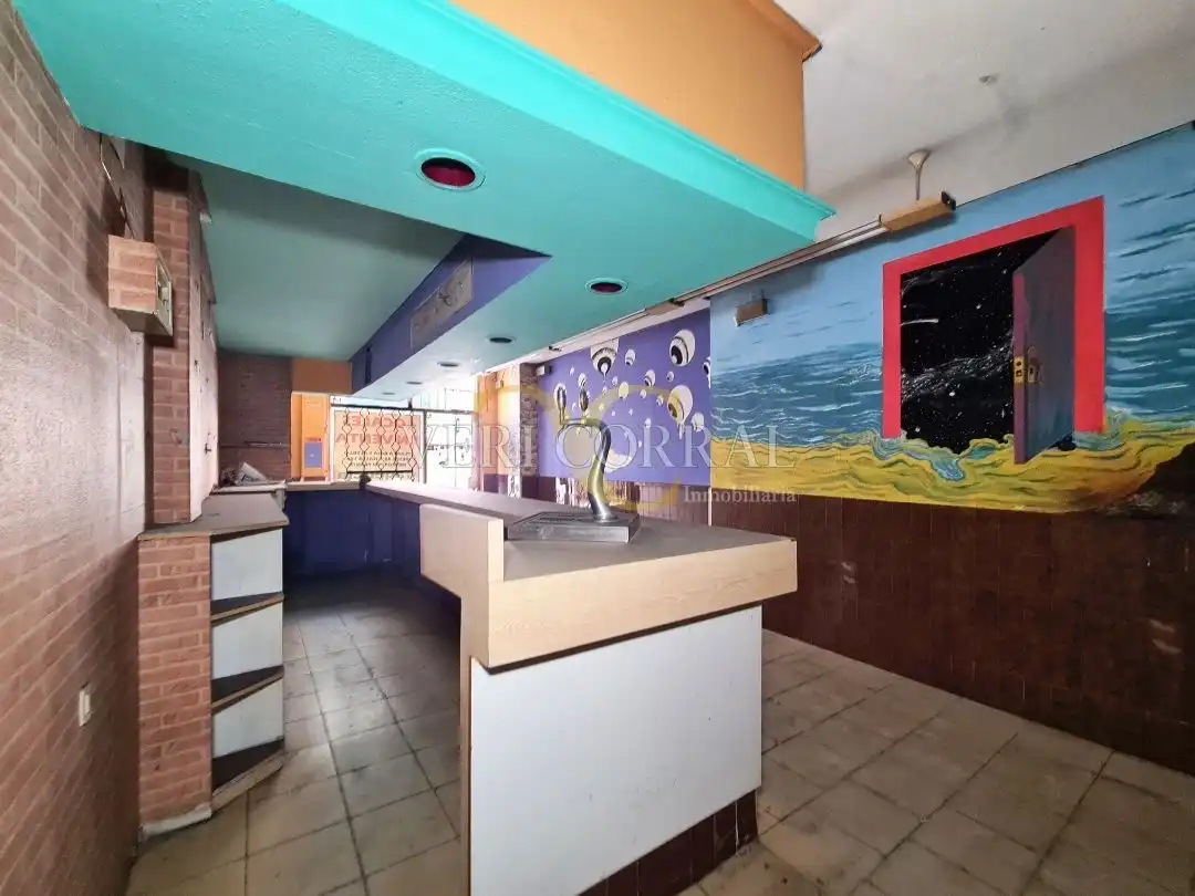 Business premises for sale in Avenida de la Constitución, imagen 30