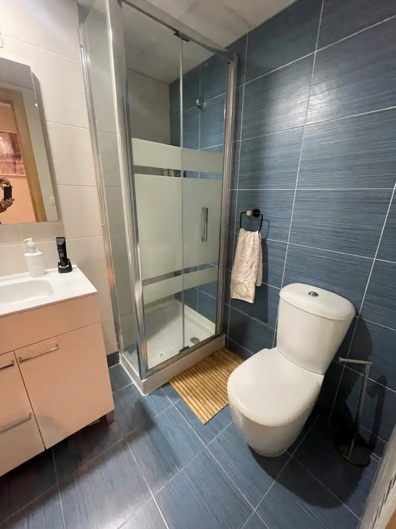 Baño de Piso en venta en El Real de Gandia con Aire acondicionado, Amueblado y Balcón