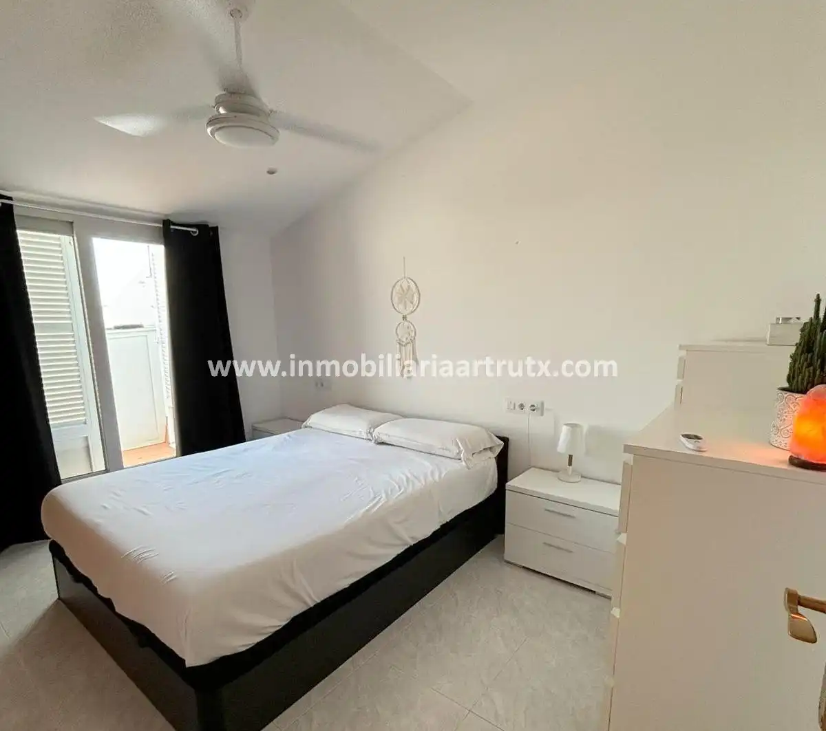 Bedroom of Attic for sale in Ciutadella de Menorca  with Air Conditioner, Terrace and Storage room