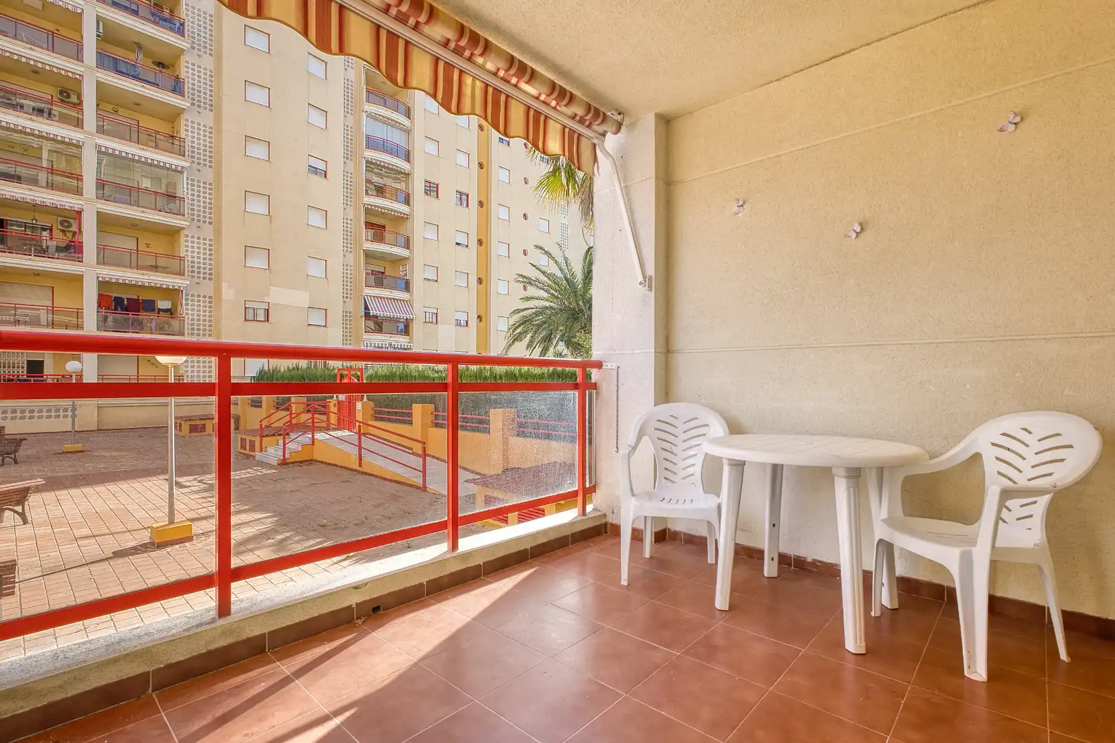 Terraza de Piso en venta en Villajoyosa / La Vila Joiosa con Terraza, Horno y Piscina comunitaria