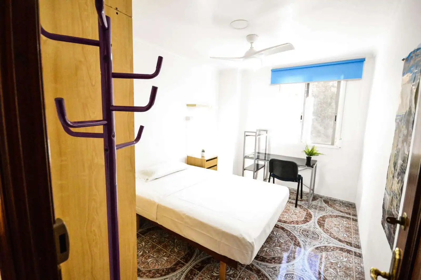 Room in Valencia, Valencia
