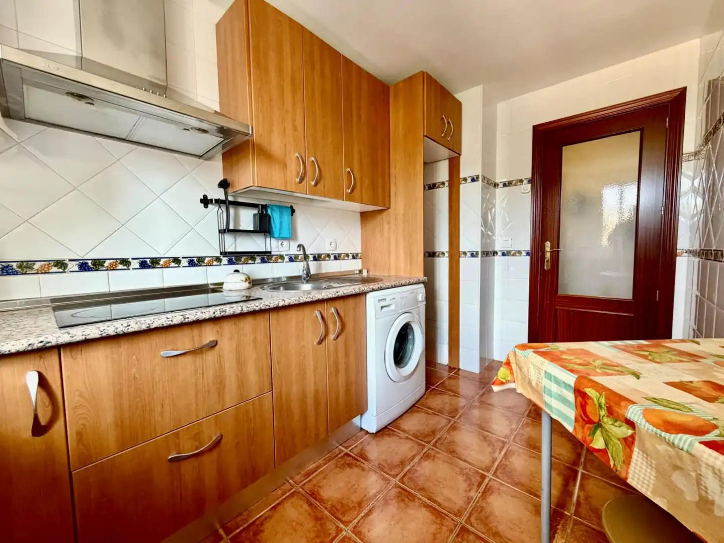 Cocina de Piso en venta en El Garrobo con Calefacción y Piscina comunitaria