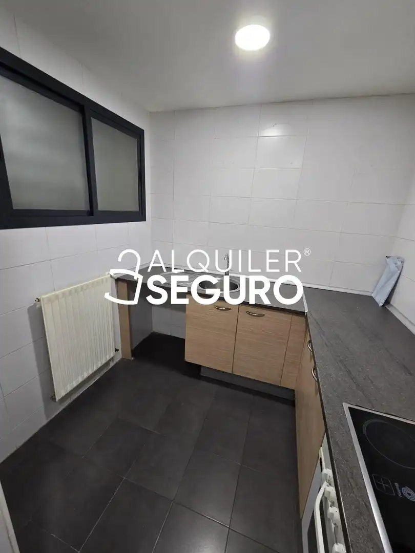 Cuina de Pis de lloguer en Torrejón de Ardoz amb Calefacció, Terrassa i Traster