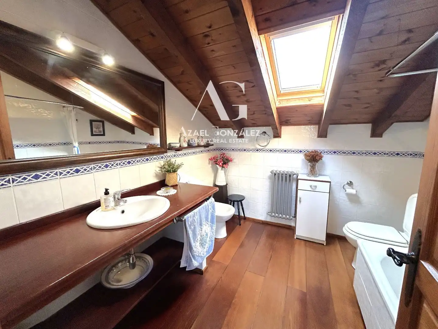 Baño de Casa o chalet en venta en Camargo con Calefacción, Terraza y Amueblado