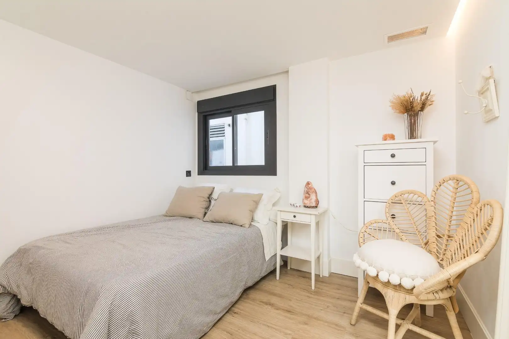 Flat for sale in Calle VICENTE BLASCO IBAÑEZ, 4, Pont Nou - Corazón de Jesús