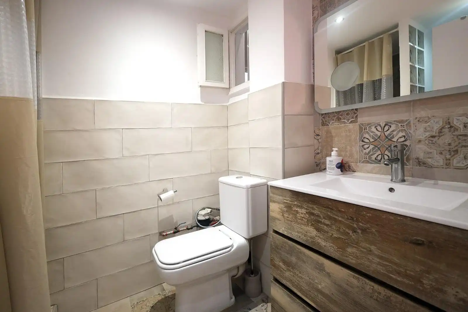 Baño de Piso en venta en Valencia con Aire acondicionado, Parquet y Terraza
