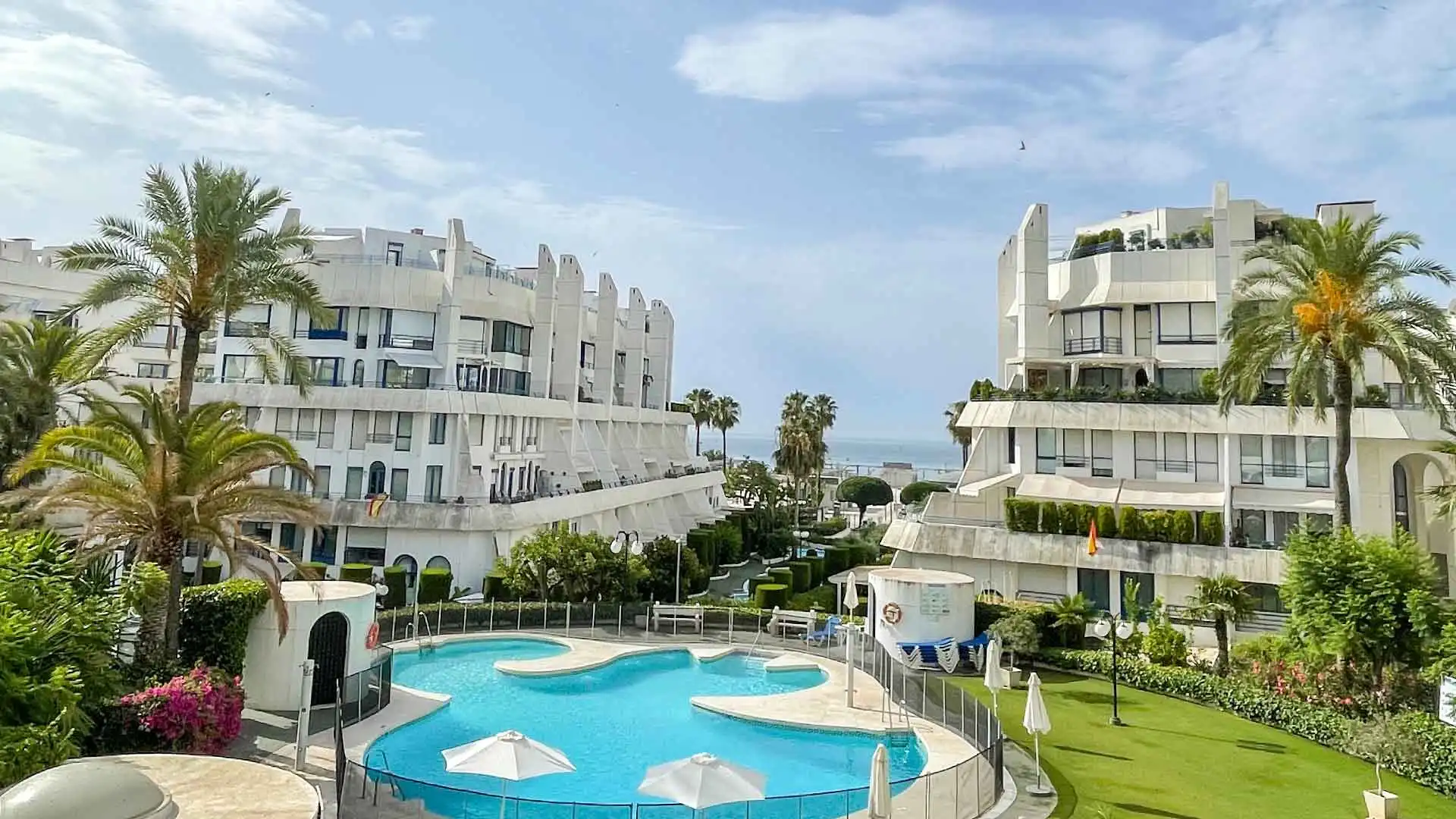 Exterior view of Apartments for rent in Marbella  with Air Conditioner, Terrace and Swimming Pool