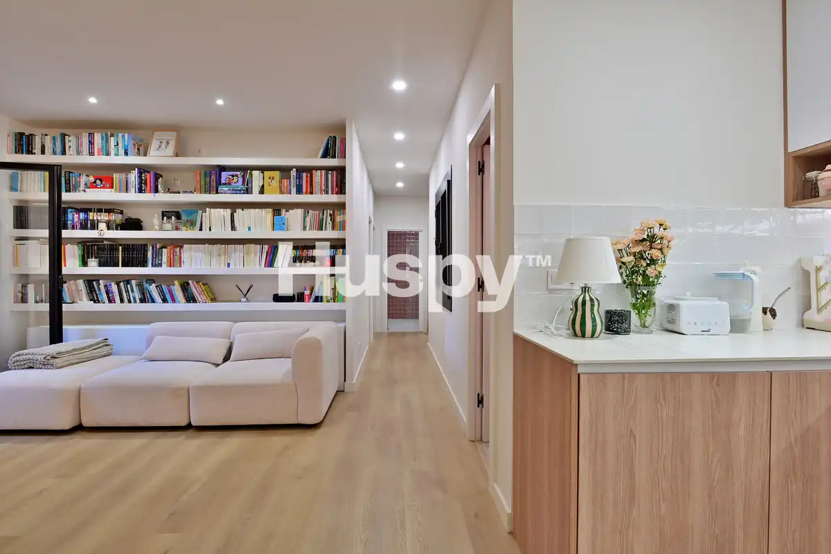 Piso con terraza en venta en Carrer de Nàpols, imagen 10