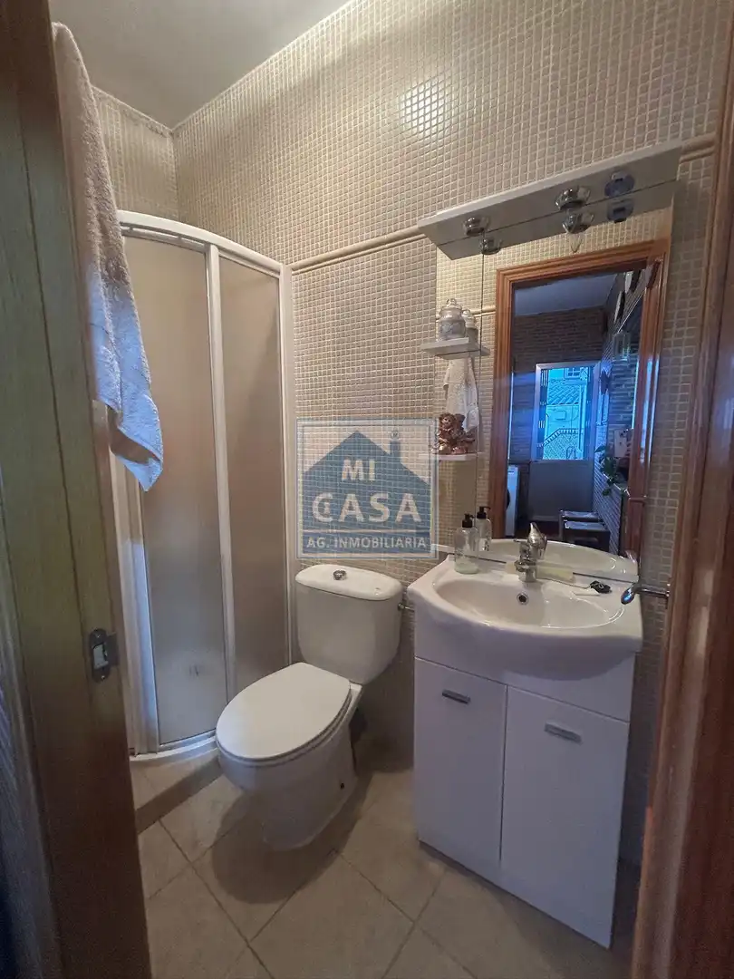 Bany de Casa o xalet en venda en Mérida amb Aire condicionat i Terrassa