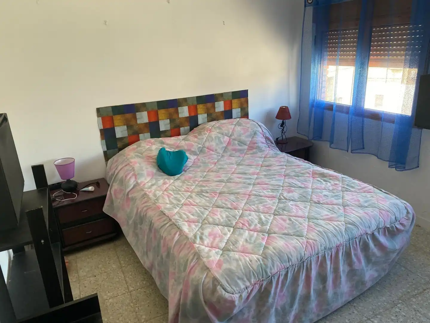 Dormitori de Finca rústica en venda en Villanueva de Jiloca amb Jardí privat