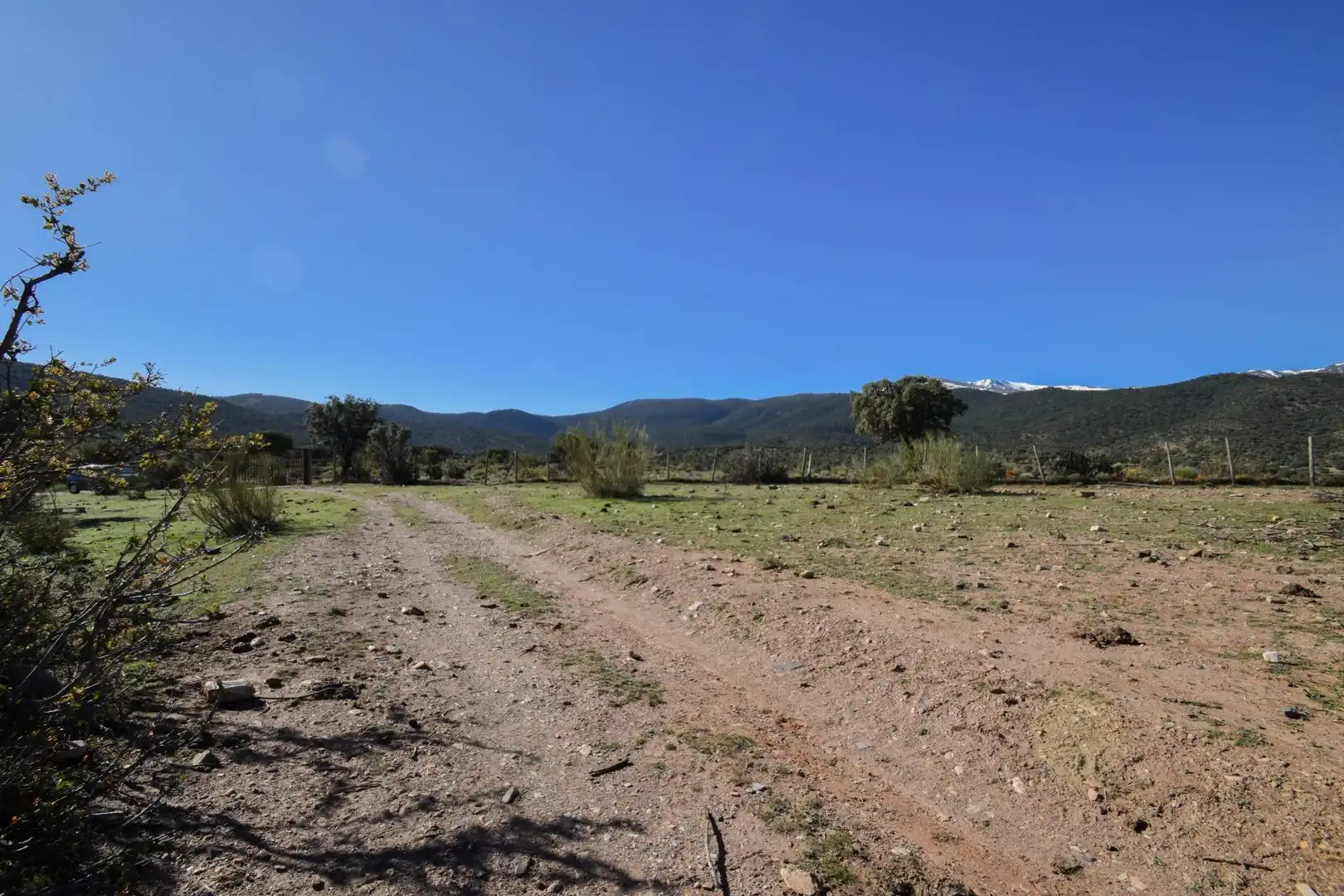 Terreno en venta en Paraje de las Perdices, Lugros