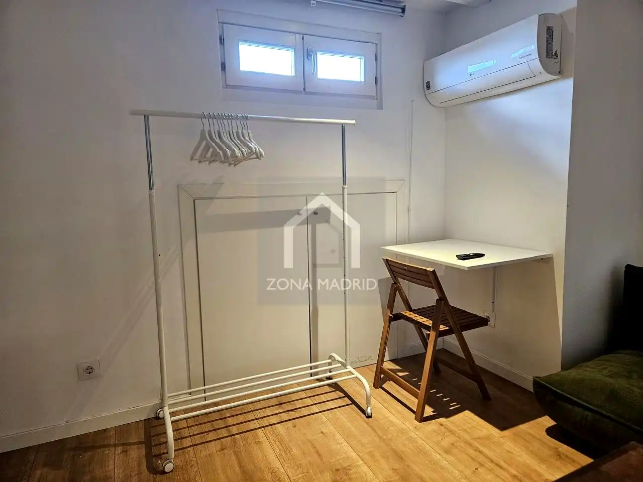 Study for rent in Calle de la Torrecilla del Leal, Embajadores - Lavapiés