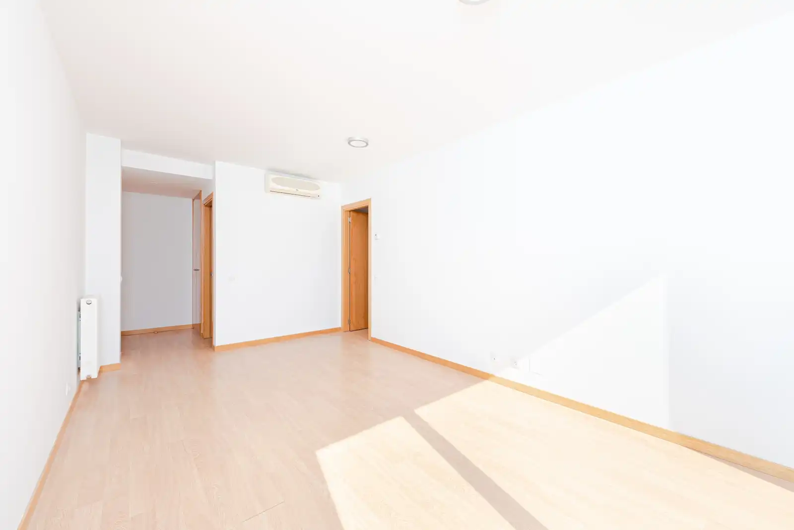 Flat with terrace for sale in San Juan De Ortega 20, imagen 3
