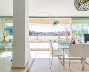 Dining room of Attic for sale in  Granada Capital  with Heating, Parquet flooring and Terrace