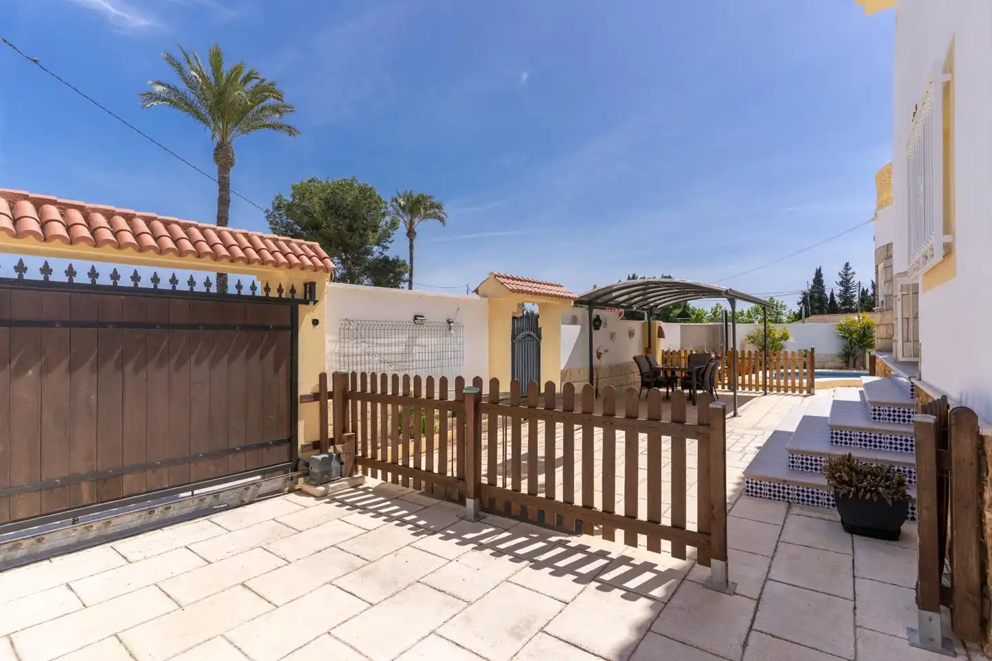 Jardín de Casa o chalet en venta en Elche / Elx con Aire acondicionado, Calefacción y Jardín privado