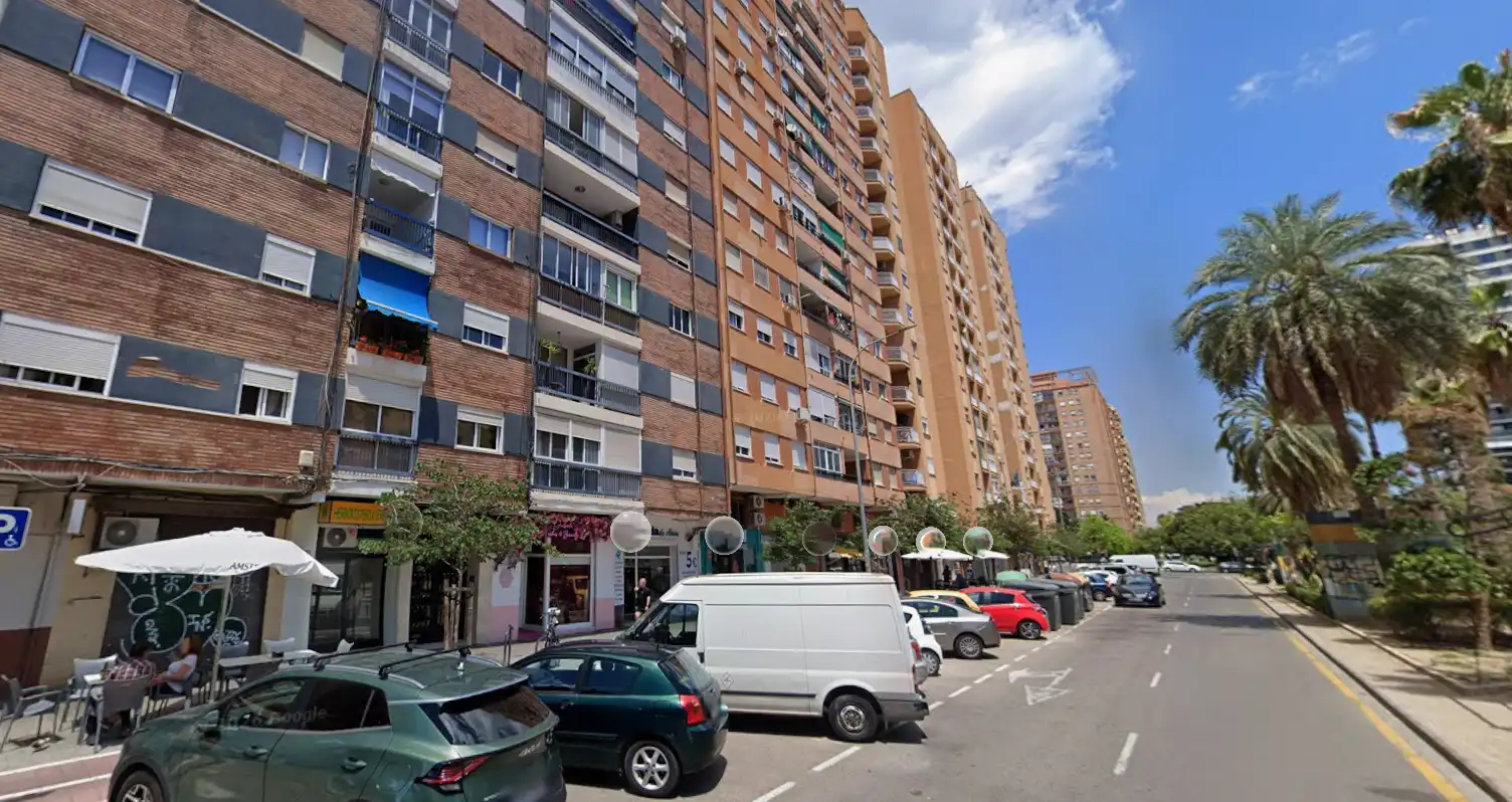 Vista exterior de Casa o xalet en venda en Valencia