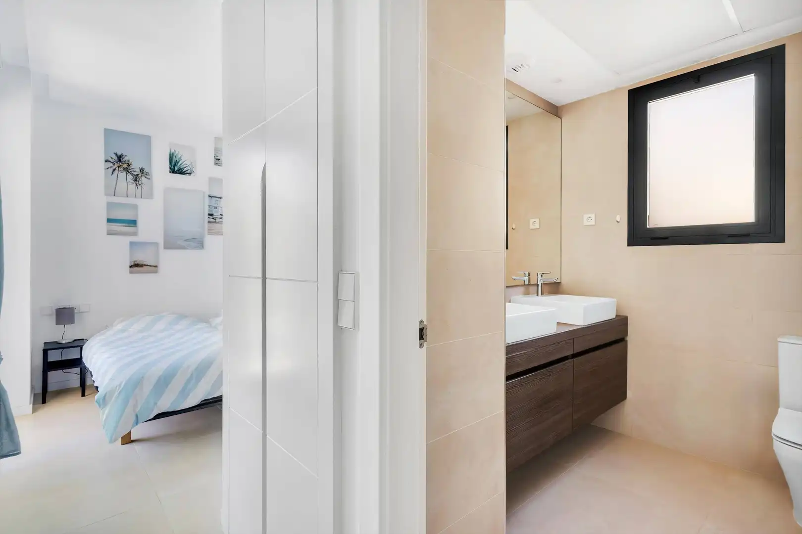 Bany de Apartament en venda en Fuengirola amb Aire condicionat, Jardí privat i Terrassa