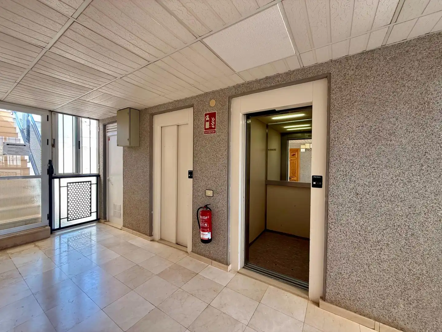 Ático con ascensor en venta en Calle C. la Loma 80, imagen 32