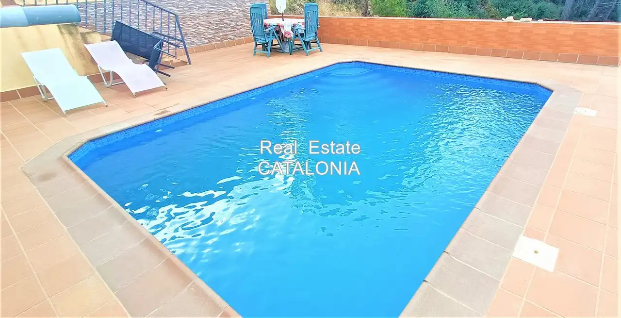 Piscina de Casa o chalet en venta en Lloret de Mar con Aire acondicionado, Calefacción y Jardín privado