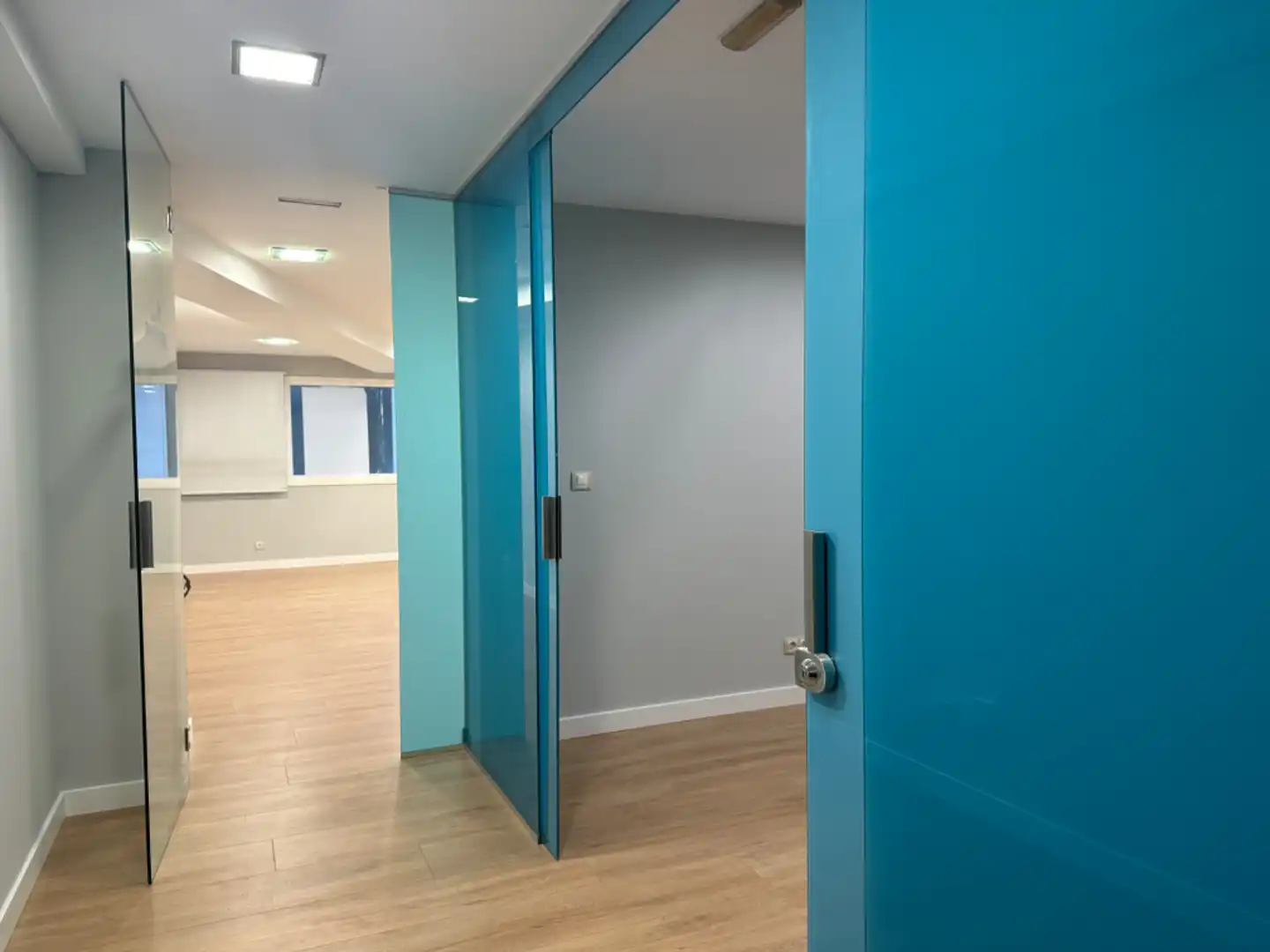 Büro zur Miete in Santiago de Compostela  mit Terrasse