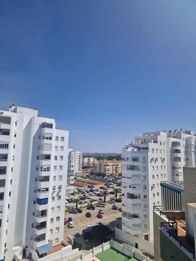 Flat with terrace for sale in Valdelagrana, imagen 13