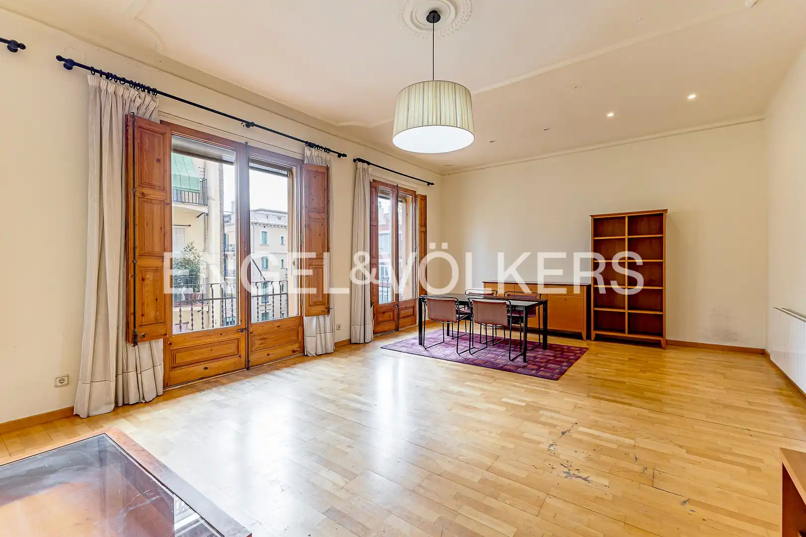 Exterior view of Flat for sale in Barcelona  with Air Conditioner, Heating and Parquet flooring