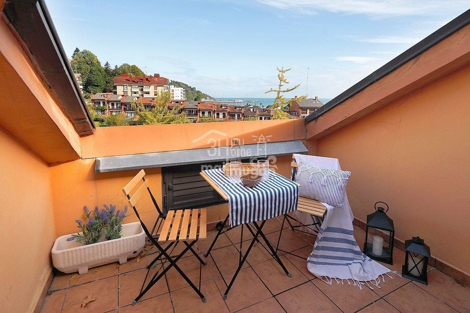 Terrace of Attic for sale in Hondarribia  with Air Conditioner, Heating and Terrace