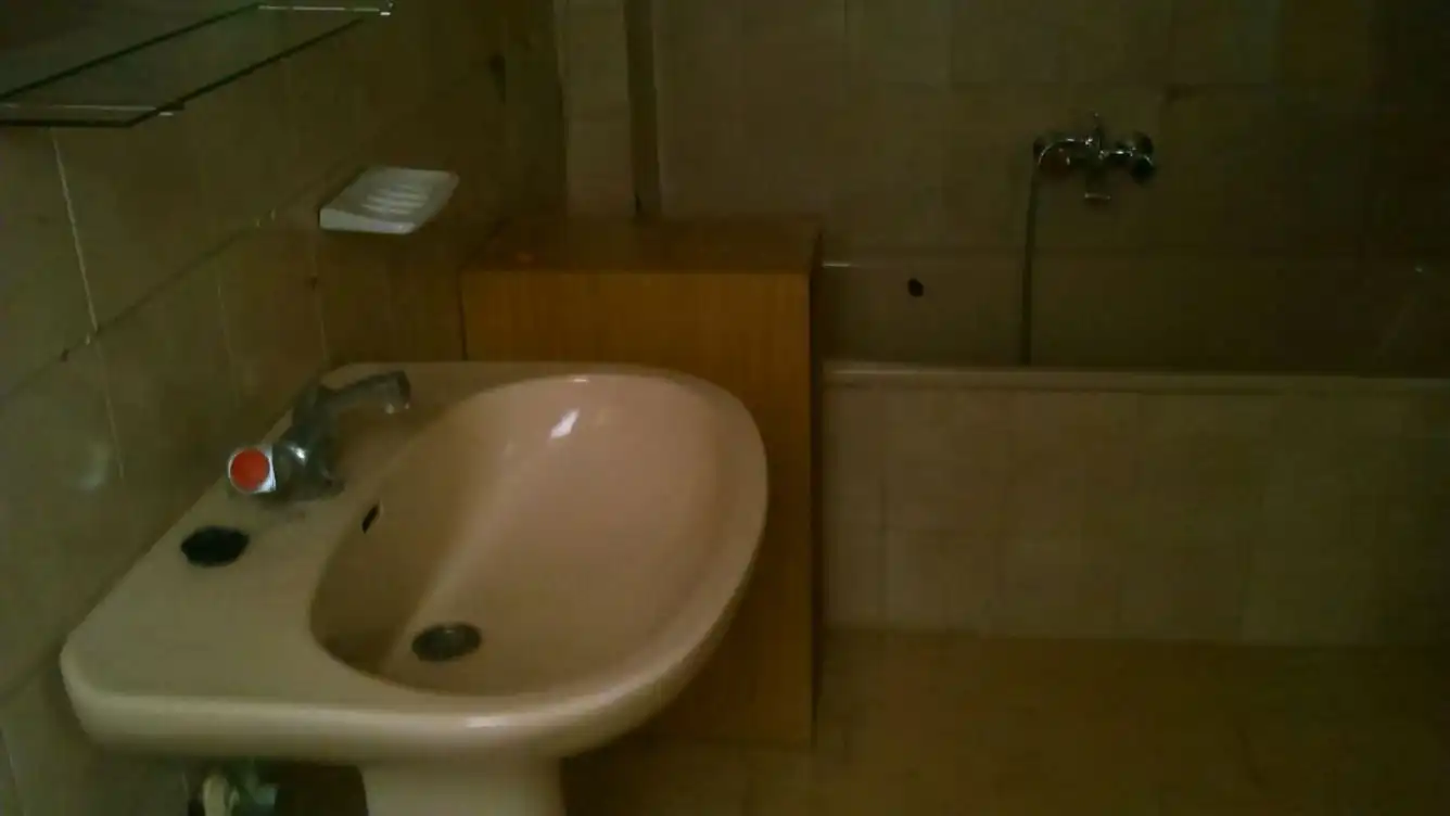 Bany de Local en venda en Elda