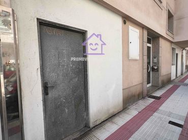 Business premises for sale in manuel platas varela 55
