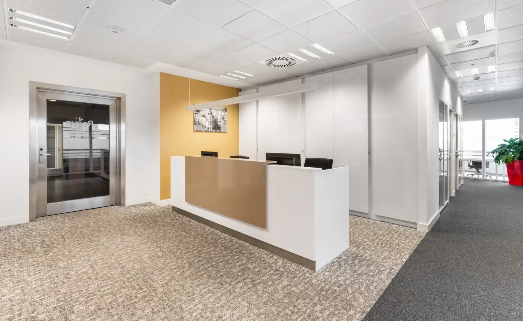 Büro zur Miete in Madrid mit Klimaanlage und Heizung