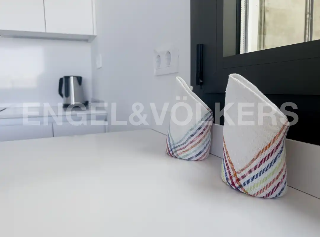Cuina de Pis de lloguer en Barcelona amb Aire condicionat, Calefacció i Parquet