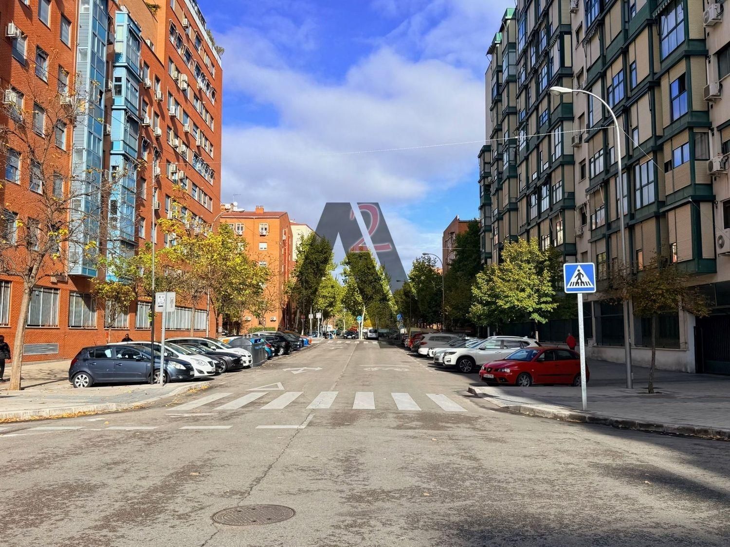 Exterior view of Flat for sale in  Madrid Capital  with Air Conditioner, Storage room and Community pool