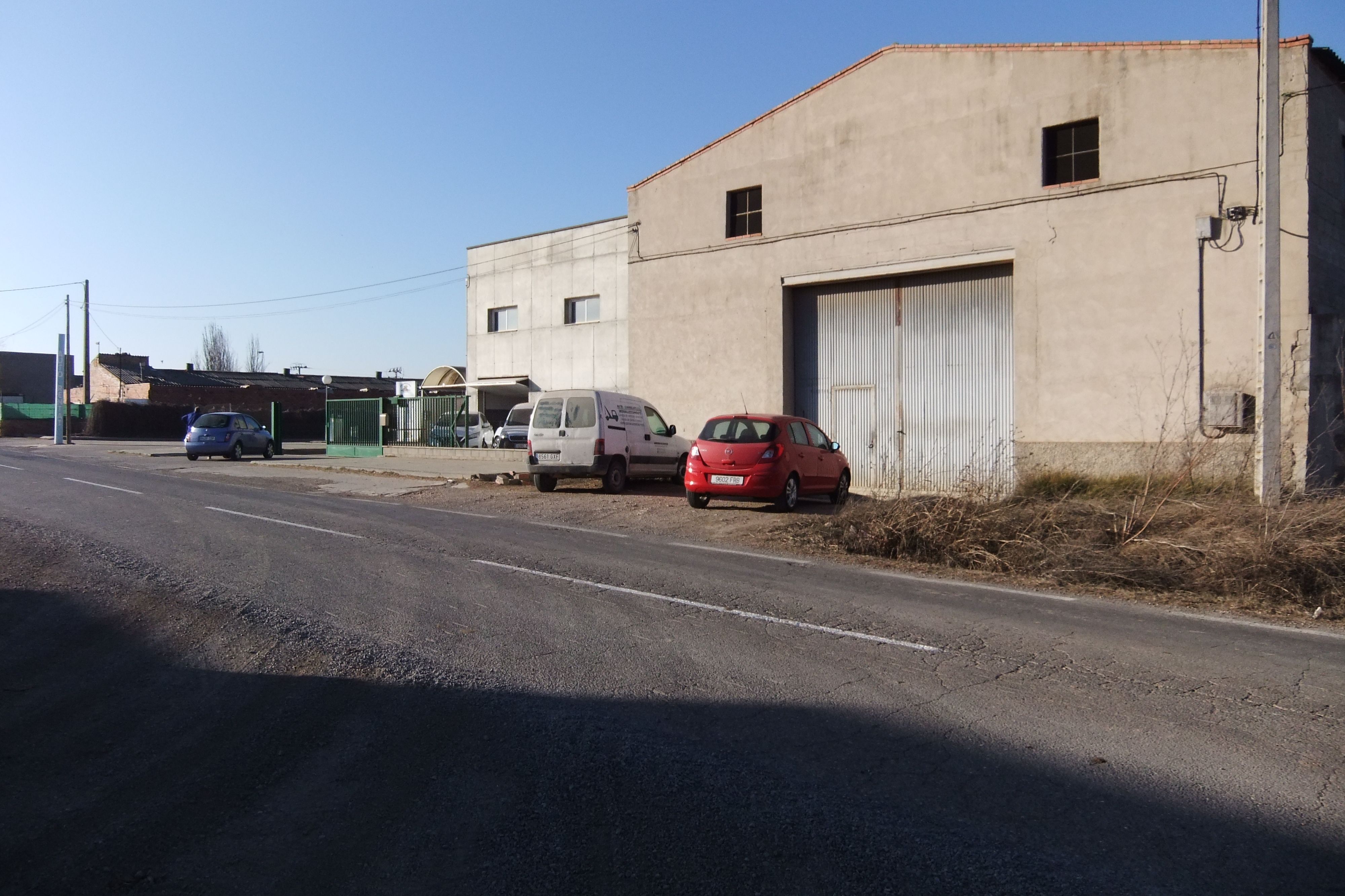 Außenansicht von Fabrikhallen zum verkauf in Torregrossa