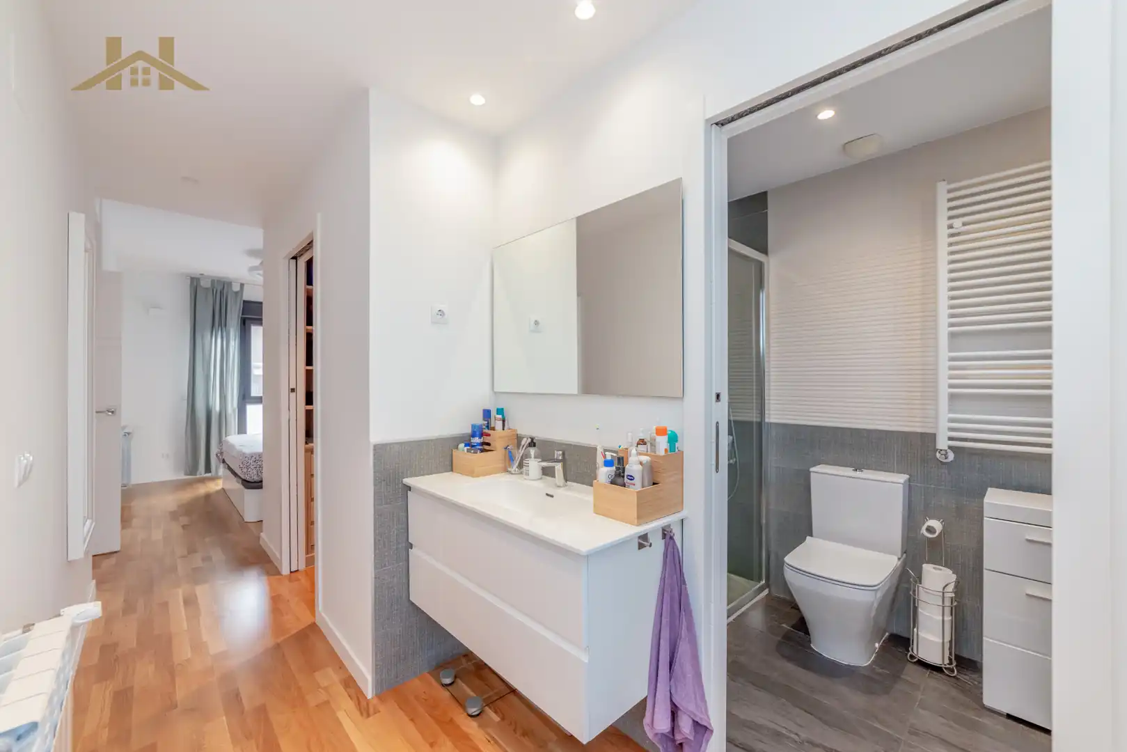 Baño de Casa adosada en venta en Valdemoro con Aire acondicionado, Calefacción y Jardín privado