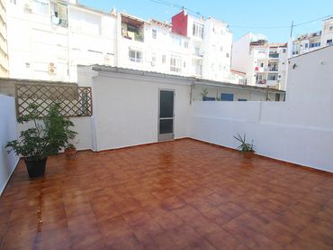 Appartement avec ascenseur à louer à Carrer del Literat Azorín 34