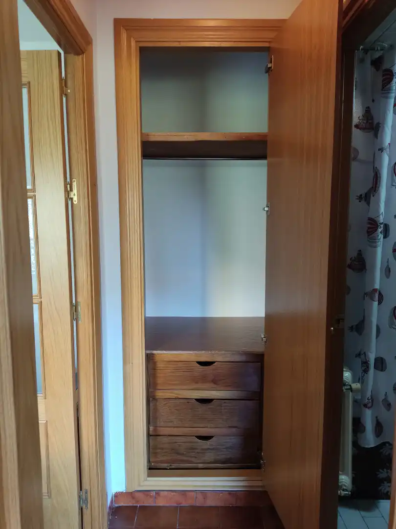 Schlafzimmer von Wohnung zur Miete in Granada mit Heizung, Möbliert und Waschmaschine