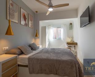 Bedroom of Flat to rent in  Almería Capital