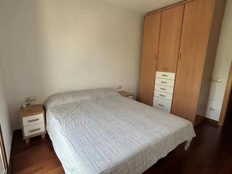 Dormitori de Pis en venda en Organyà amb Parquet i Moblat