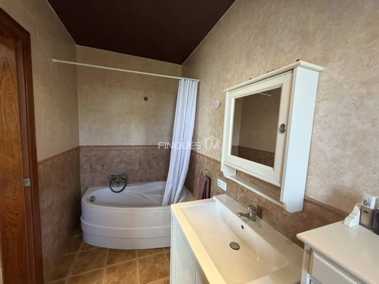 Badezimmer von Haus oder Chalet zum Verkauf in Tordera mit Heizung, Privatgarten und Terrasse