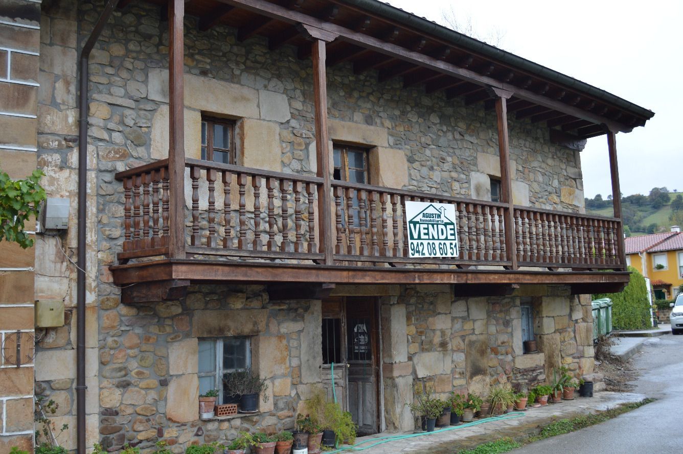 Exterior view of Single-family semi-detached for sale in Villafufre