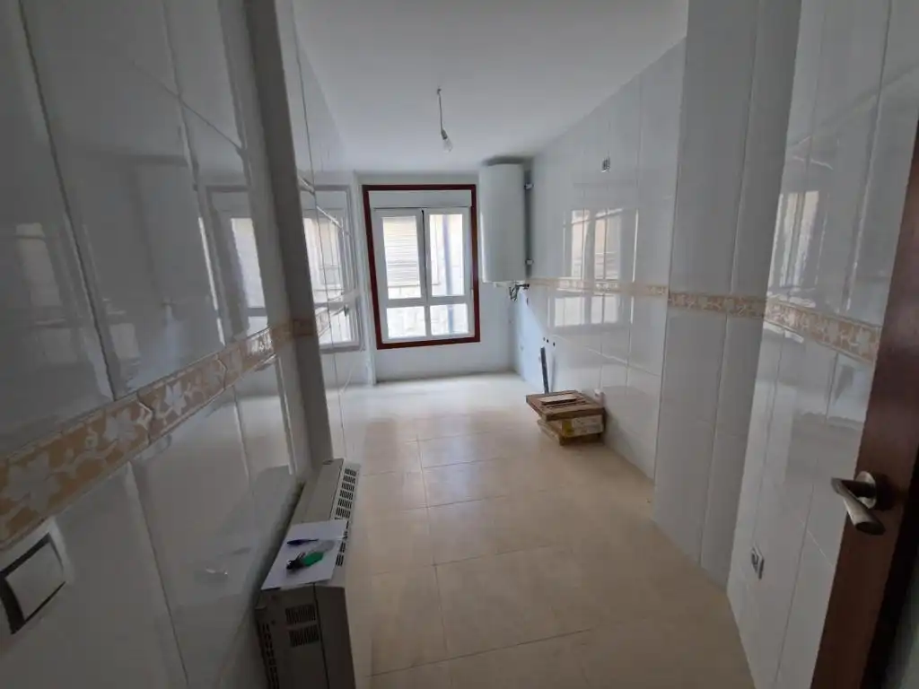 Apartment with lift for sale in Calle Gavoteira 154, imagen 5