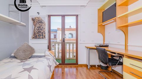 Foto 2 de Casa adosada en venta en La Zubia Ciudad, La Zubia