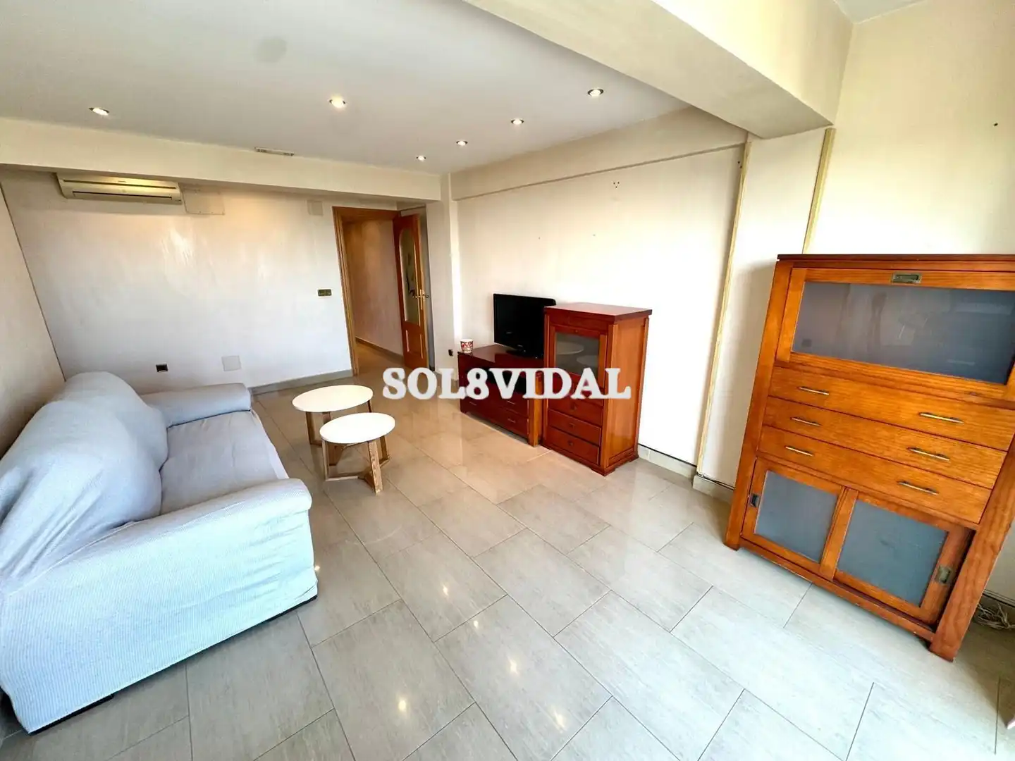 Sala de estar de Piso de alquiler en Torrevieja con Aire acondicionado, Calefacción y Amueblado