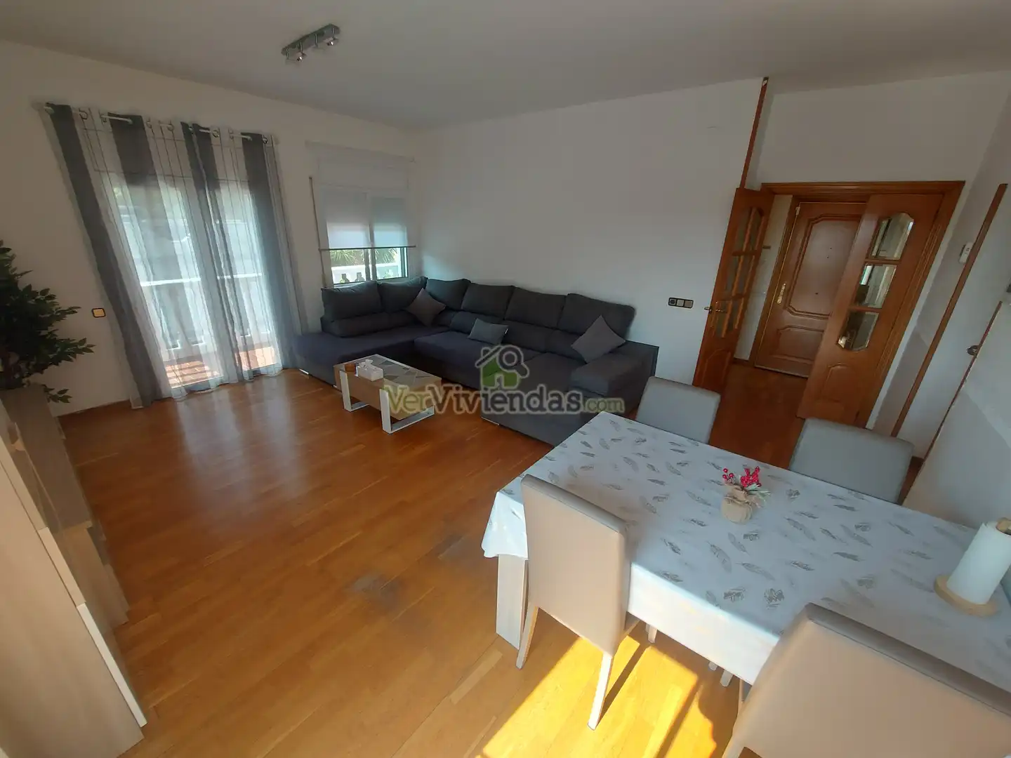 Sala d'estar de Casa o xalet en venda en Abrera amb Aire condicionat, Calefacció i Jardí privat