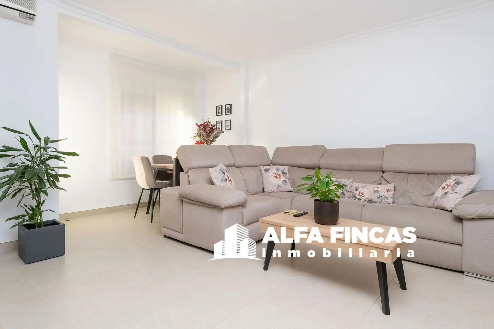 Exterior view of Flat for sale in San Clemente  with Air Conditioner, Heating and Terrace
