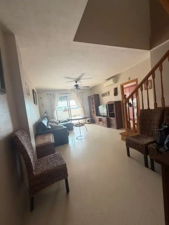 Sala de estar de Apartamento en venta en Polop
