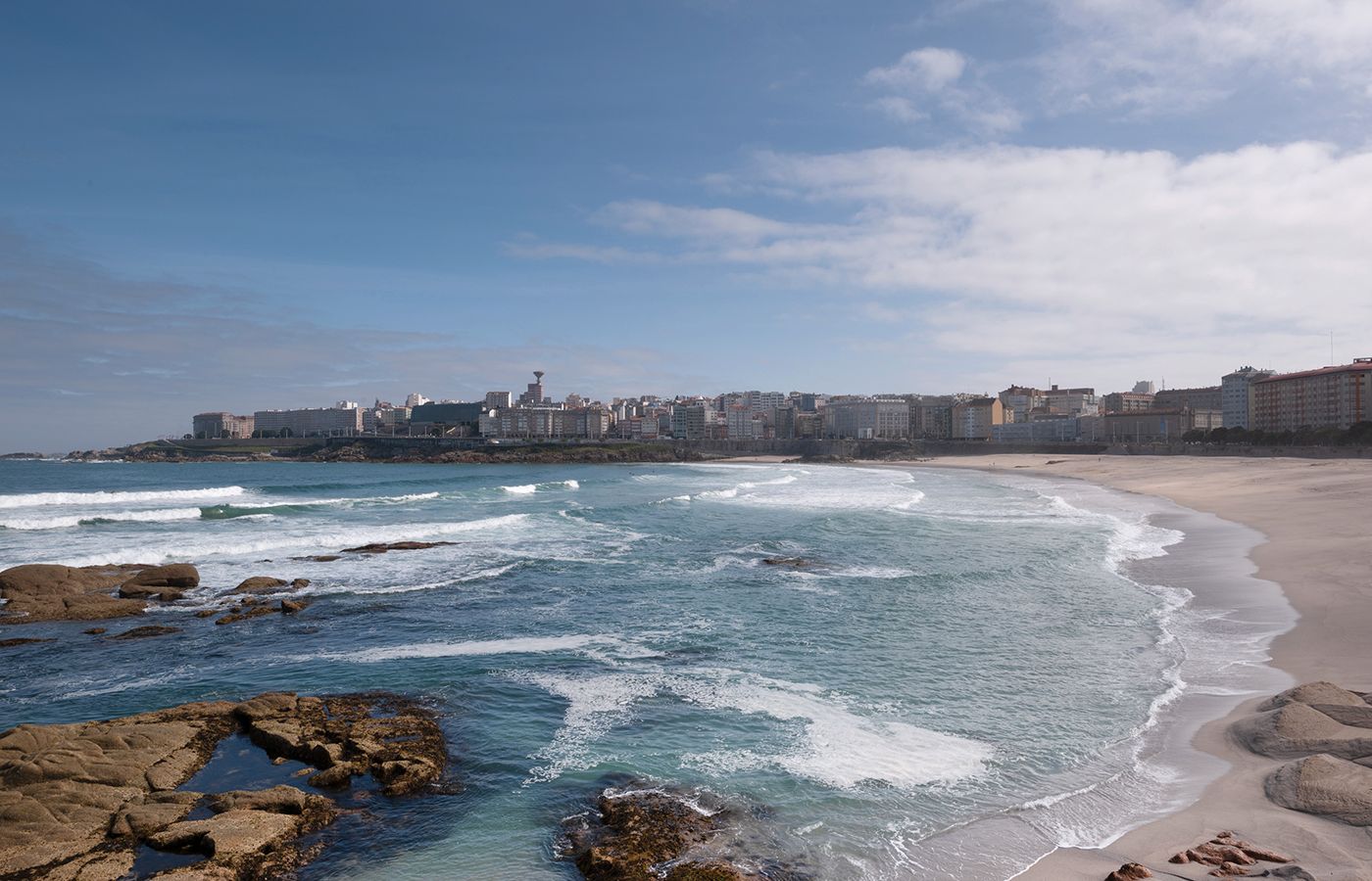 Dormitori de Pis en venda en A Coruña Capital  amb Calefacció, Terrassa i Moblat