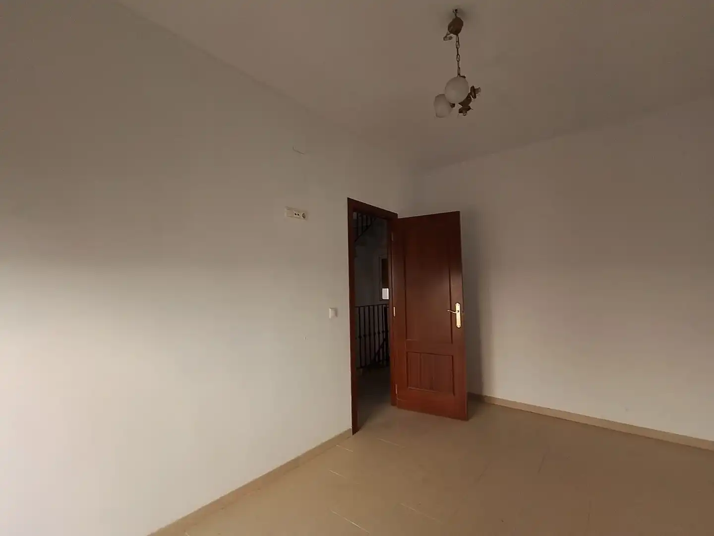 Dormitori de Casa adosada en venda en Aguilar de la Frontera